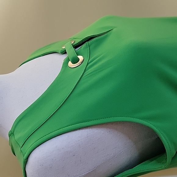 Tommy Hilfiger Sleeveless Tank Top - Picture 2 of 5